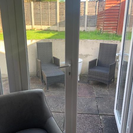 Farah'S Guest Suite Solihull Exterior foto